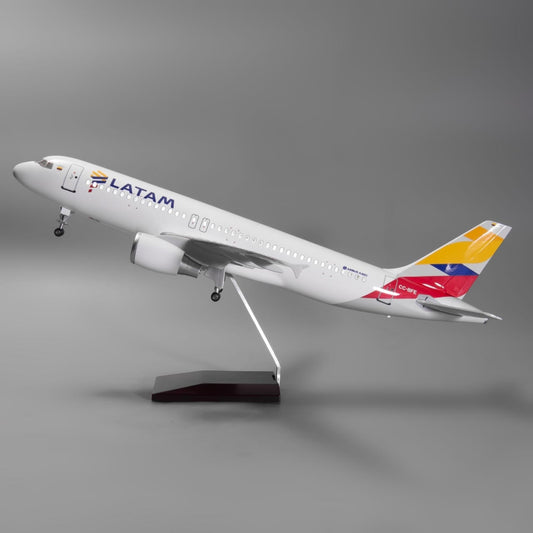 LATAM A320 - Edición especial - Colombia - 47cm - LED