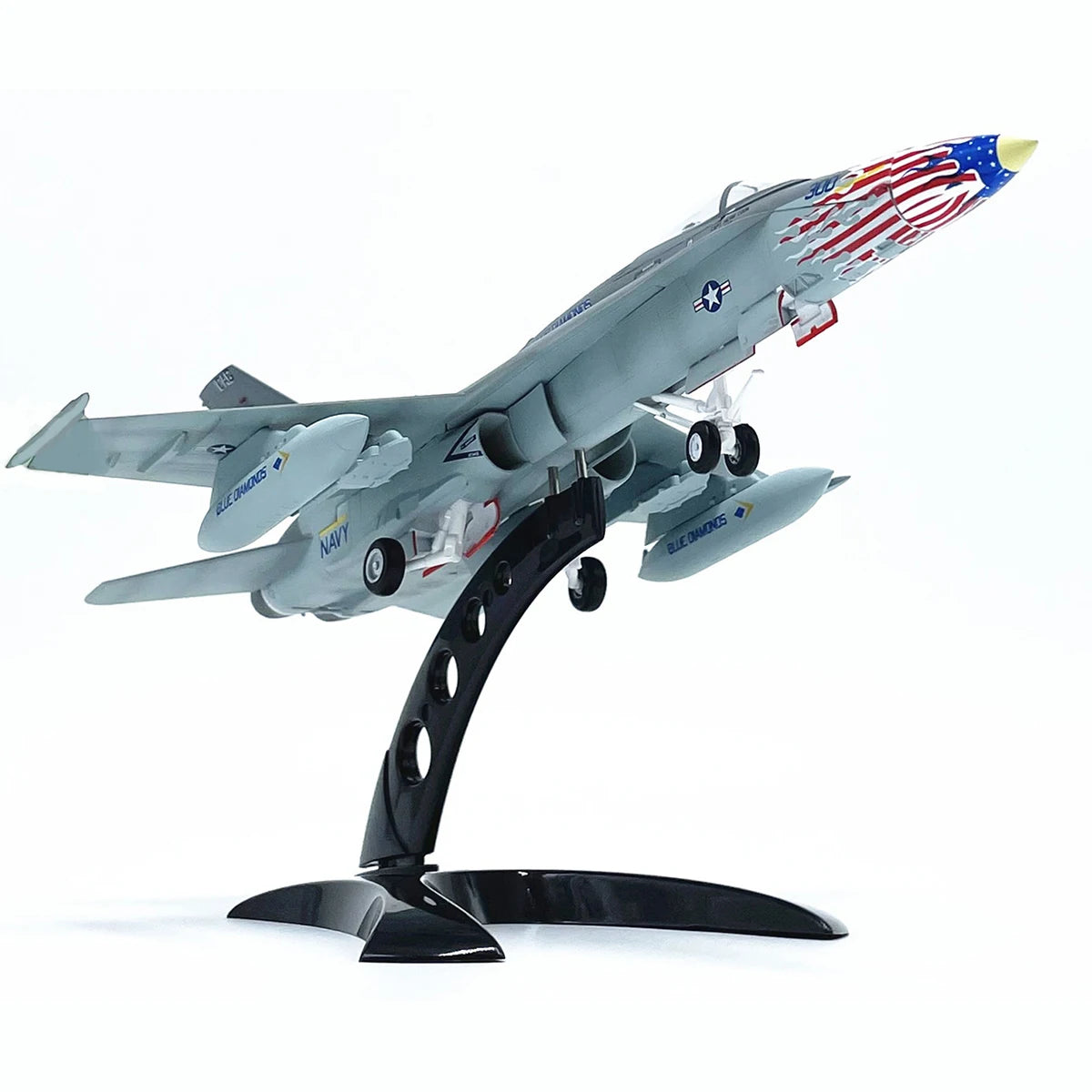 F/A-18C Bumblebee- Caza Militar Estadounidense - Escala 1/21 - Modelo plástico y resina.