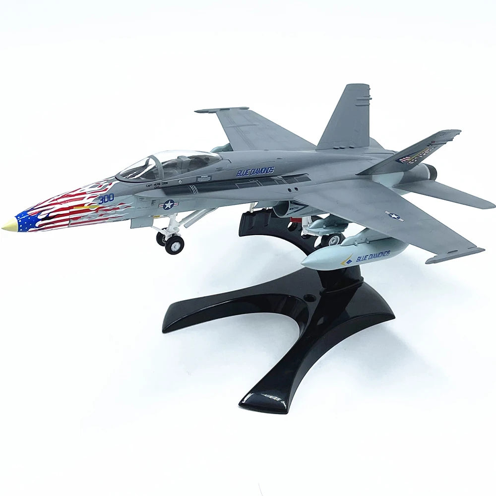 F/A-18C Bumblebee- Caza Militar Estadounidense - Escala 1/21 - Modelo plástico y resina.